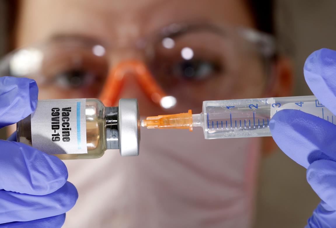 Governo da Rússia afirma ter vacina contra a Covid-19; produção pode começar em setembro