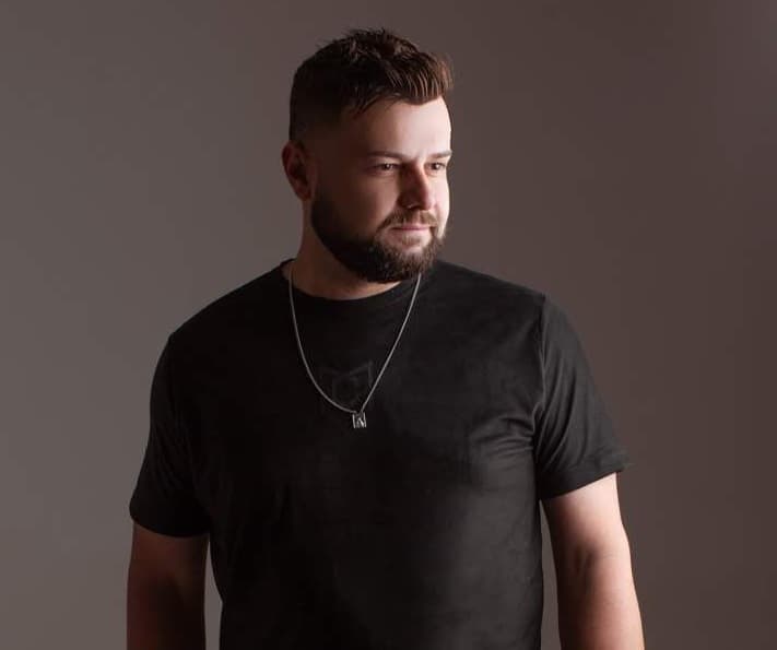 Imagem da notícia: Diego Sales lança “Nananinanão”; músico morou 10 anos em Guaraí e hoje vive em Santa Catarina