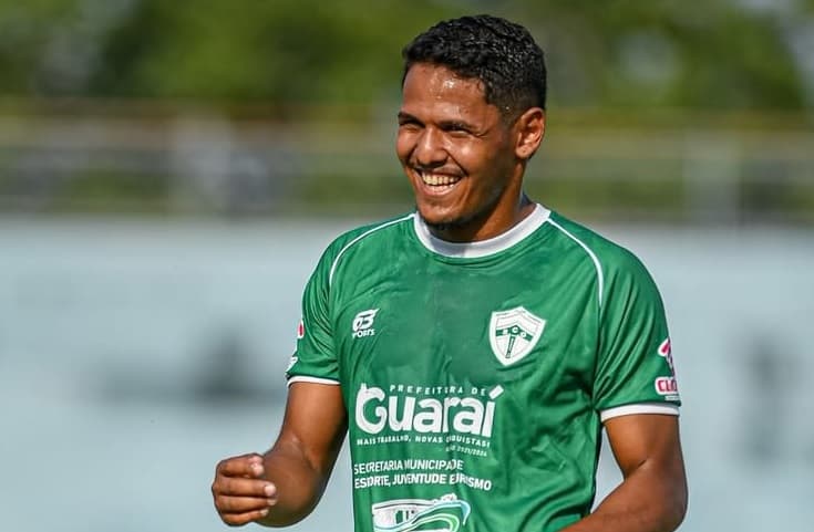 Foto da notícia: Com seis gols em três jogos, Gabriel Vianna do Lobão é o artilheiro isolado da Segundona 2025