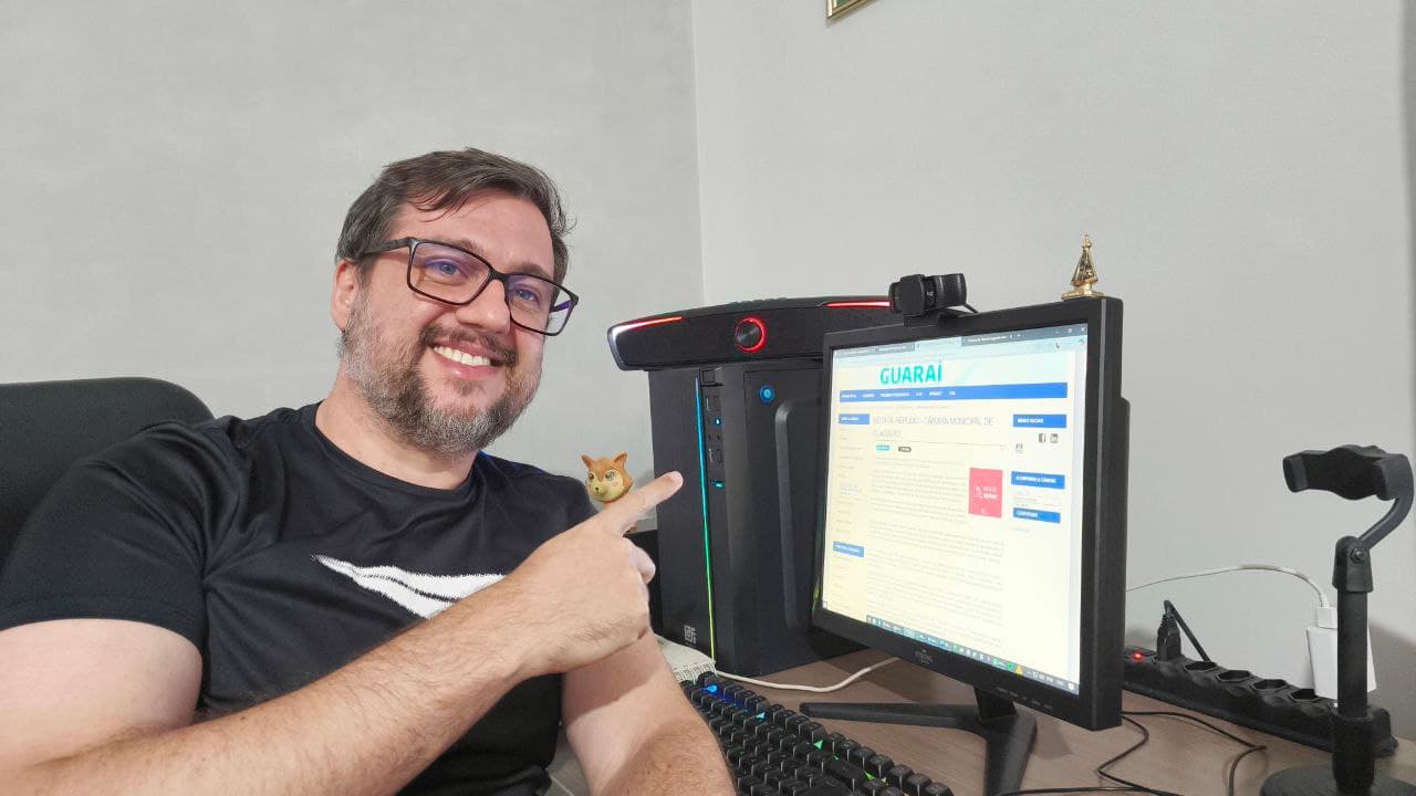 Imagem da notícia: Para um comunicador de imprensa livre é um orgulho ser repudiado por uma câmara quase unânime