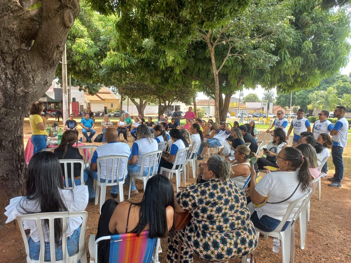 Imagem da notícia: Educadores de Guaraí e região pressionam governo interino cobrando posição sobre o PCCR
