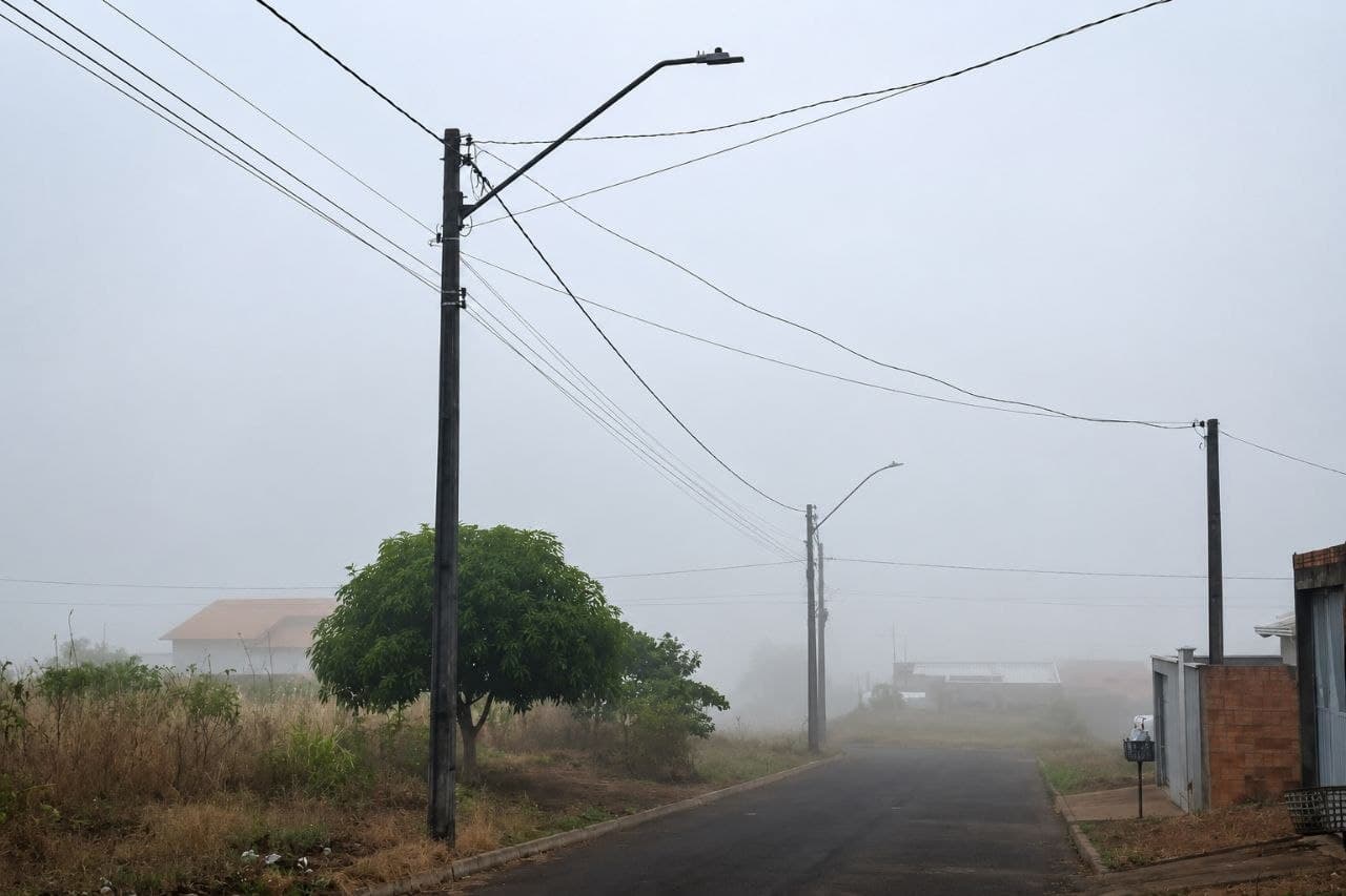 Imagem da notícia: Nevoeiro encobre Guaraí após pancada de chuva incomum registrada em pleno mês de julho
