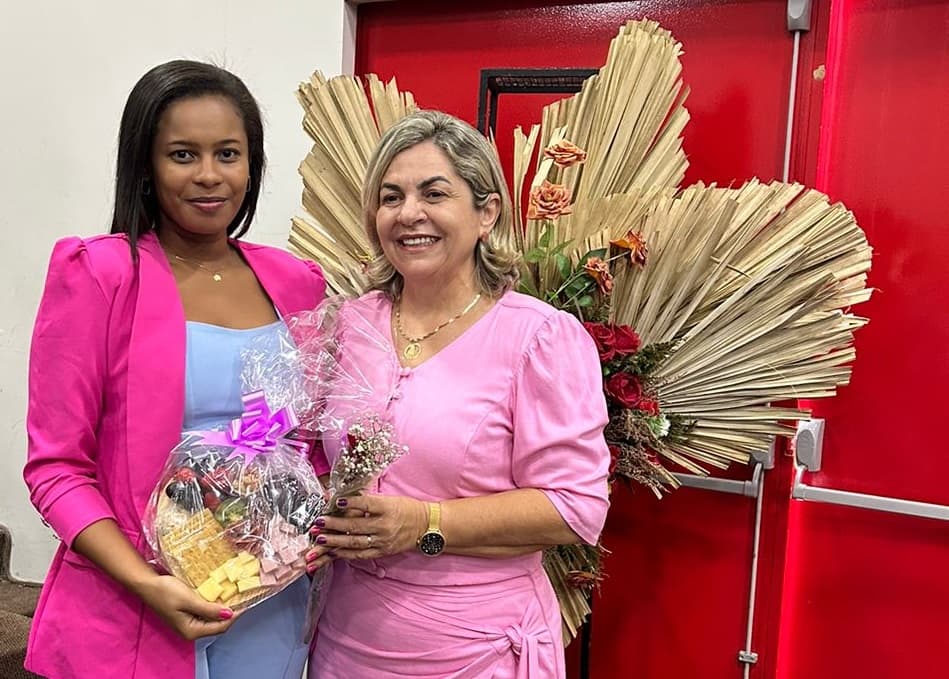 Imagem da notícia: Fátima Coelho nomeia nova secretaria municipal da Mulher, Habitação e Regularização Fundiária