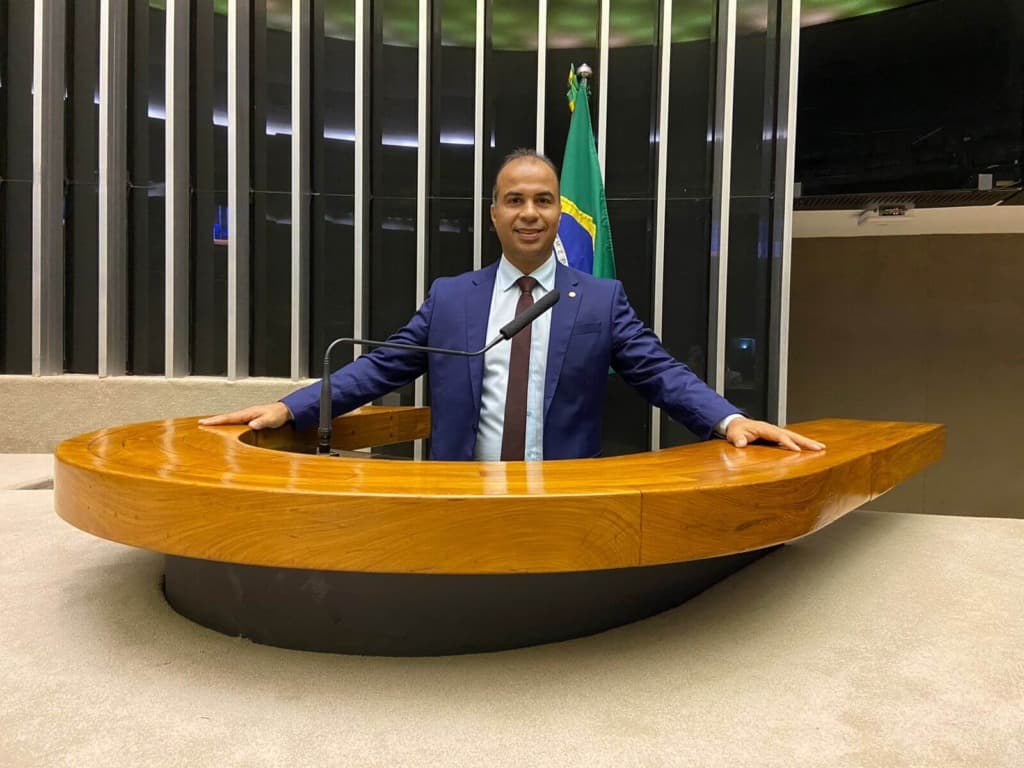 Foto da notícia: Deputado Filipe Martins direciona R$ 495 mil para construção de UVZ (antigo CCZ) em Guaraí