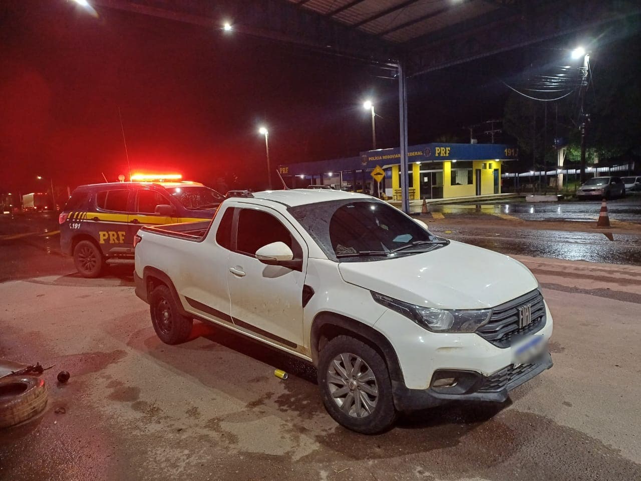 Imagem da notícia: Strada com registro de furto/roubo em Belo Horizonte-MG é recuperada pela PRF de Guaraí-TO