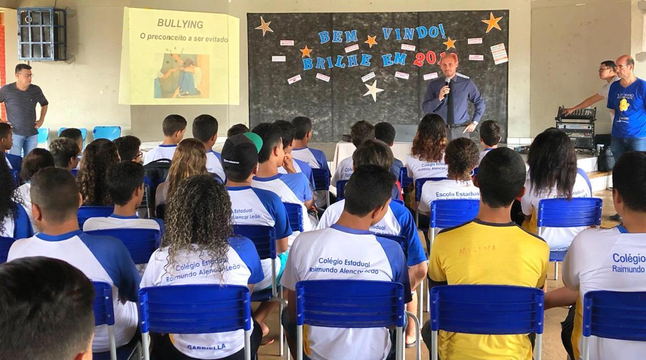 Delegado da Polícia Civil de Guaraí ministra palestra sobre “bullying” em escolas de Guaraí