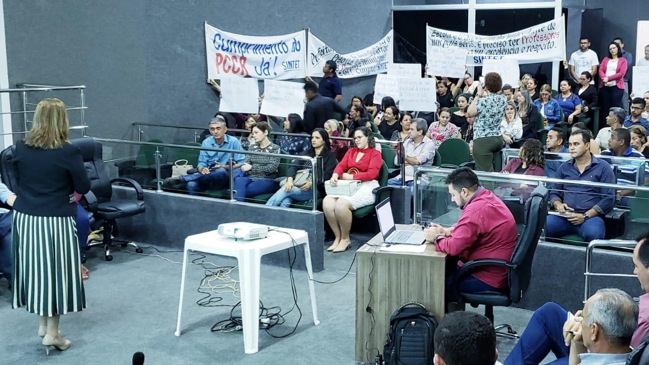 SINTET entra na Justiça pedindo antecipação de legalidade de greve da educação em Guaraí